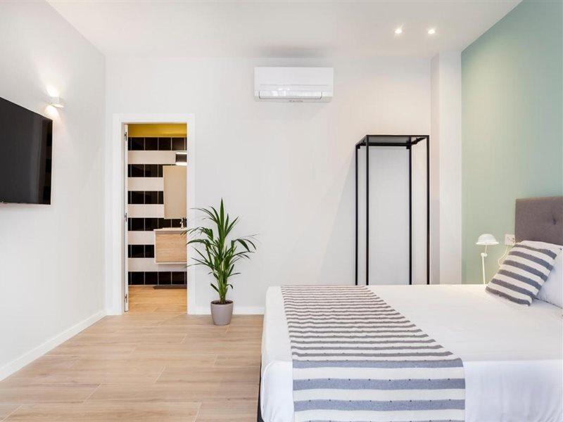 Apartamentos Libere Valencia Abastos Экстерьер фото
